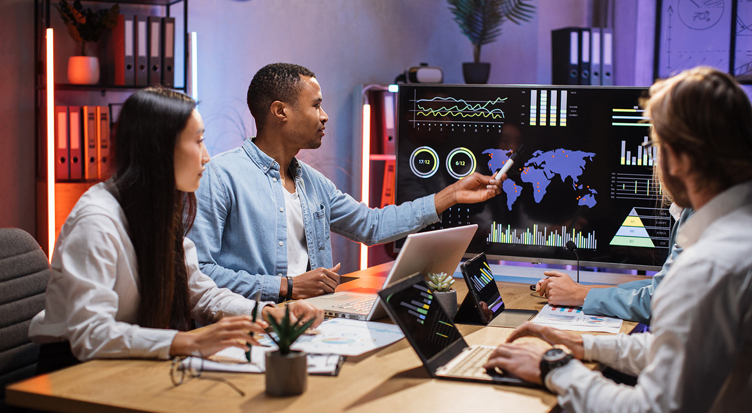 Partners collaborating around strategy and execution planning